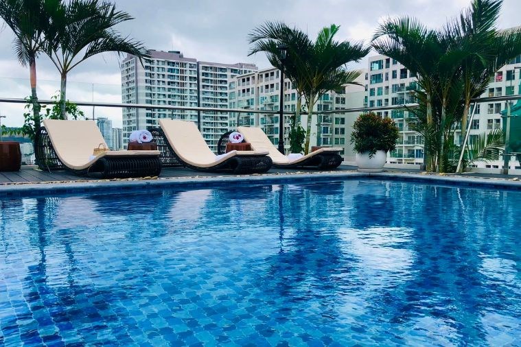 Khách sạn New Century Hạ Long